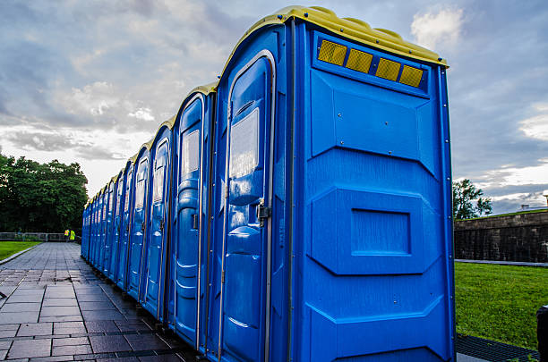 Best Porta potty rental near me  in Amsterdam, NY